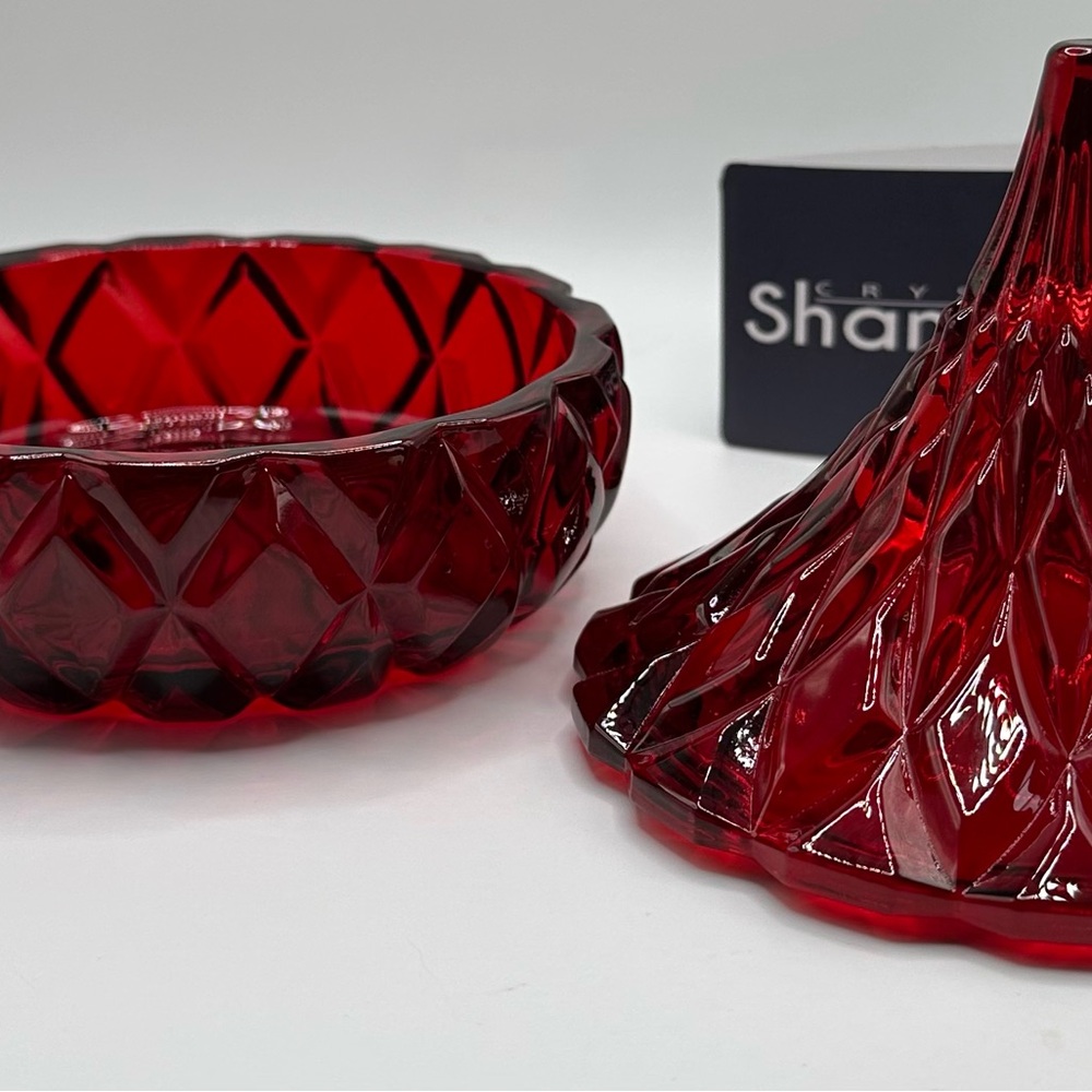 Godinger Red Crystal Hershey’s Kiss Candy Dish - Picture 3 of 6